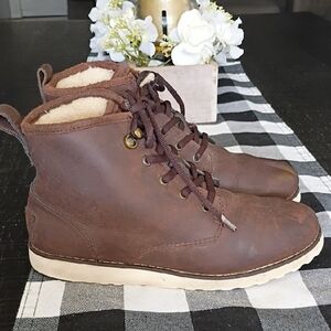 UGG LEATHER BOOTS FOR KIDS